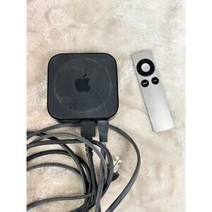 Apple TV HD Media Streamer 3rd Generation A1469 8GB with Remote, Power Cord